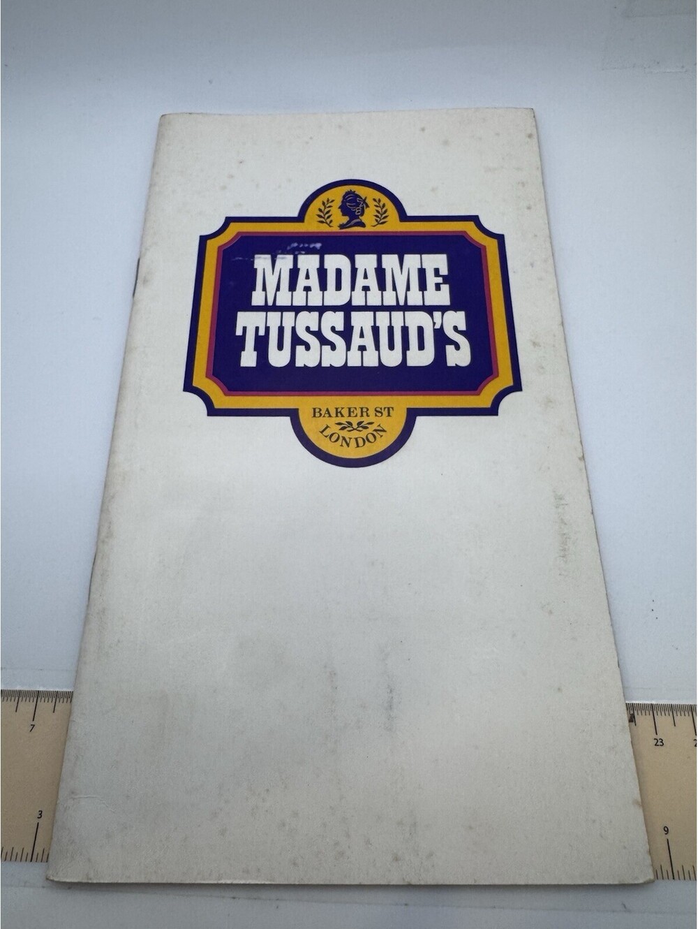 Illustrated Guide To Madame Tussaud's WAX MUSEUM 1974 Baker St. London England